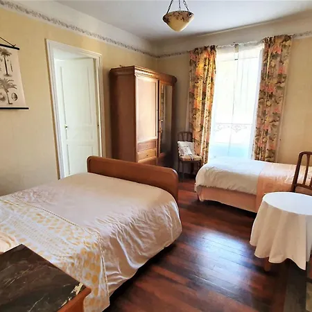 Bed & Breakfast Familiale 3 Pers Avec Salle De Bain Privee, Tv Et Wifi A - Fr-1-589-738
