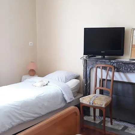 Chambre Familiale 3 Pers Avec Salle De Bain Privee, Tv Et Wifi A - Fr-1-589-738 *